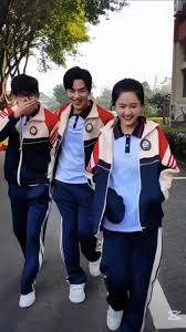 ！米饭团依依的神秘男友姓名大公开