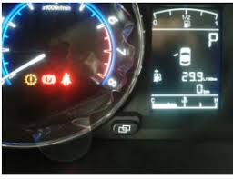 CVT故障灯亮：常见原因解析与排查指南