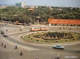 探索城市热门电影院，精彩影片一触即发！