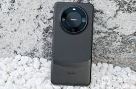 华为Mate70 Pro：升级改进后值得入手吗？